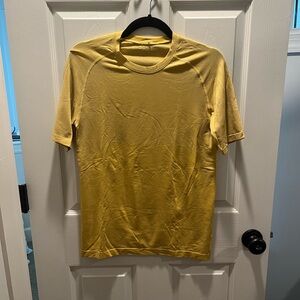Lululemon Metal Vent Tech SS Shirt
